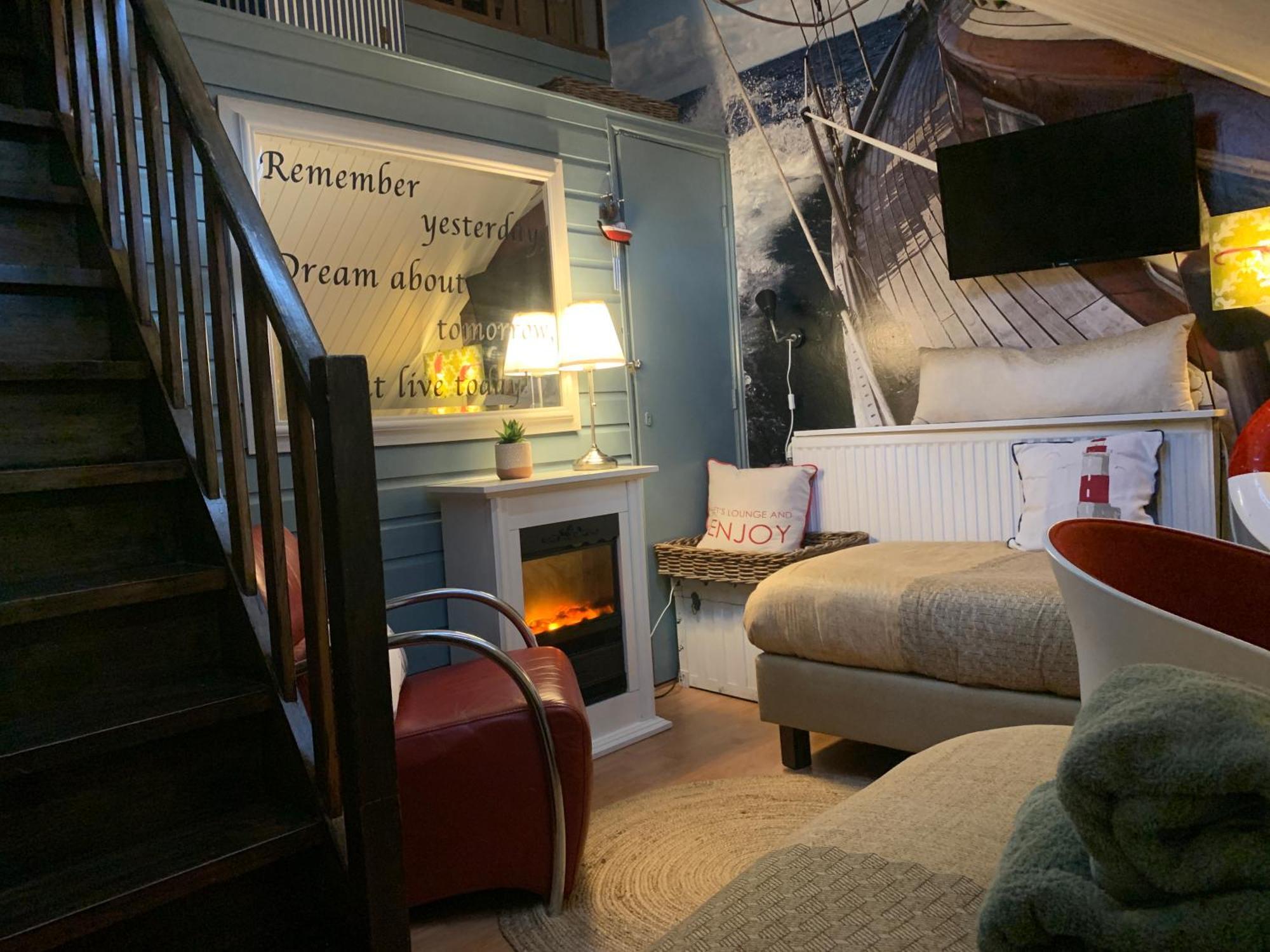 Comfortabele Familie Suite Met 2 Slk, Speelzolder, Balkon, Airco Den Ham Extérieur photo